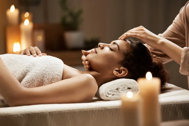 Hanoi offers affordable, authentic massages that blend tradition with modern spa comforts - Photo Source: Freepik
